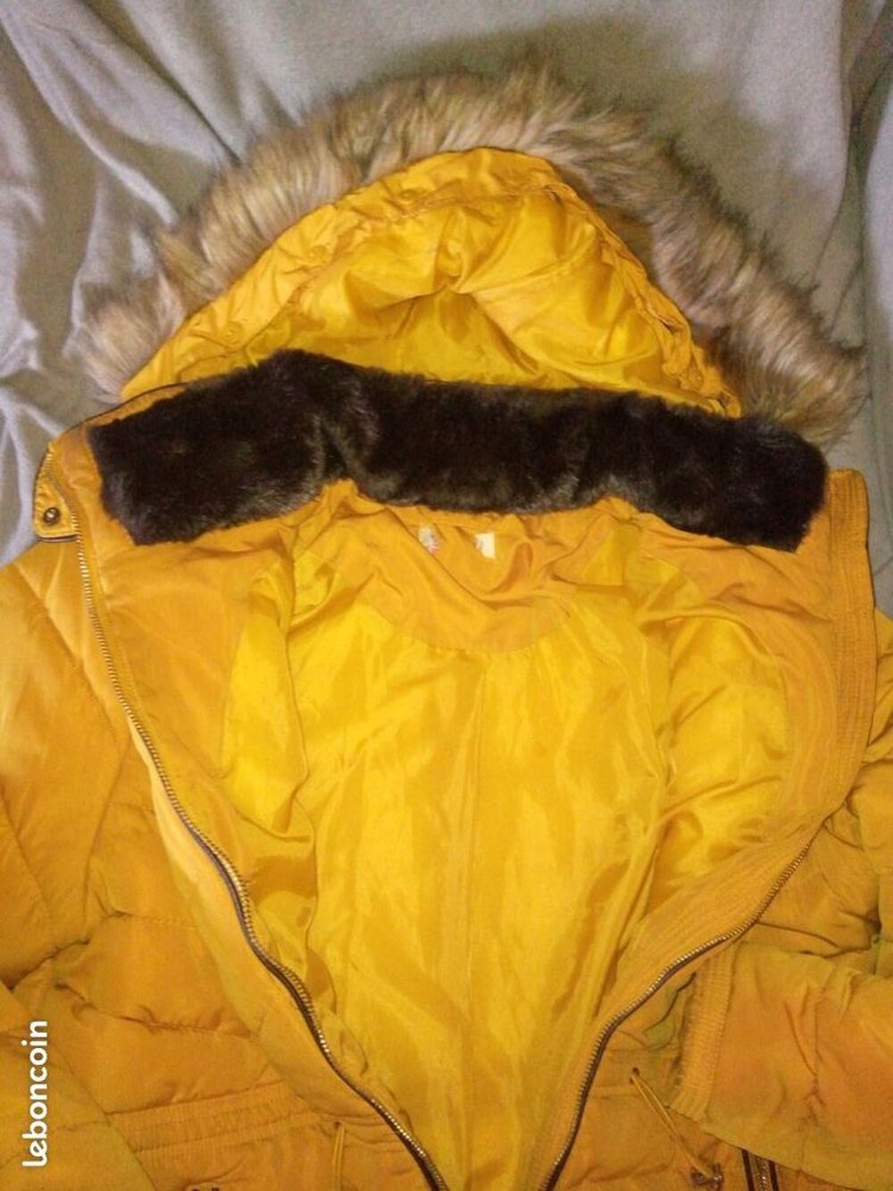 veste Camaieu taille 44 couleur moutarde Vêtements