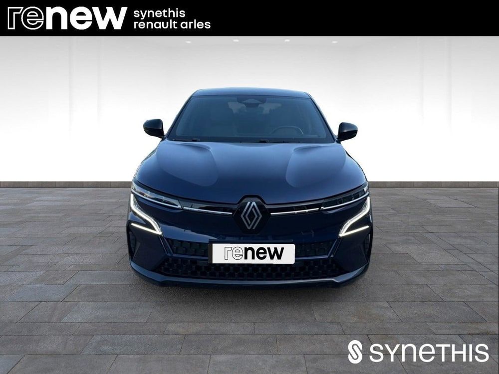 M&eacute;gane Megane E-Tech EV40 130ch standard charge Techno 2022 occasion 13200 Arles