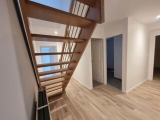  Maison � louer 5 pi�ces 172 m�