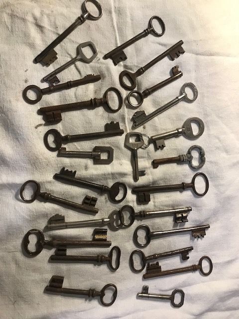 25 cl�s anciennes 25 Mottier (38)
