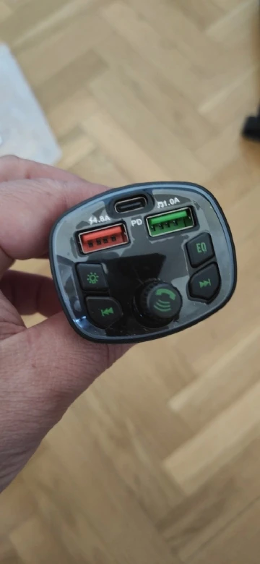 Transmetteur FM avec Bluetooth - Charge Rapide T&eacute;l&eacute;phone Audio et hifi