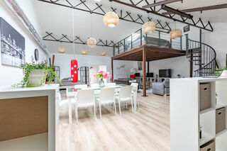  Loft  vendre 4 pices 157 m
