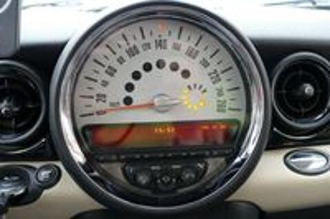 One Hatch 75 ch Pack Chili 2013 occasion 13600 La Ciotat