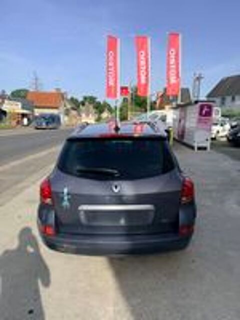 Clio III Estate Clio Estate III dCi 90 eco2 Dynamique TomTom Euro 5 2011 occasion 50640 Le Teilleul