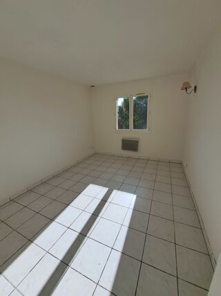  Maison à louer 5 pièces 115 m²
