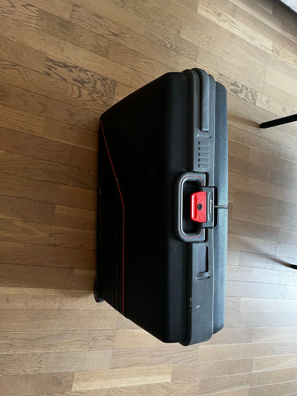 Valise vintage Echolac noire Meubles