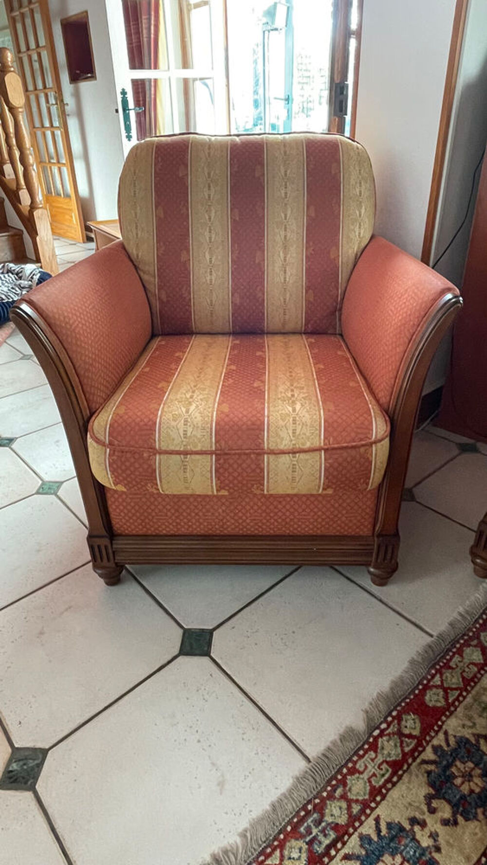 Salon canap&eacute; 3 places et 2 fauteuils 1 place Meubles