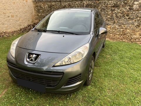 Peugeot 207 1.4 VTi 95ch Active 2010 occasion Saint-Pardoux-la-Rivi&egrave;re 24470