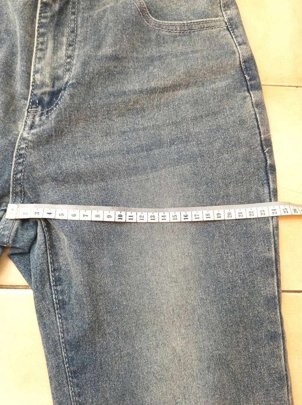 Jean bleu gris T38/M &eacute;vas&eacute; bas bootcut extensible Shein neuf Vêtements
