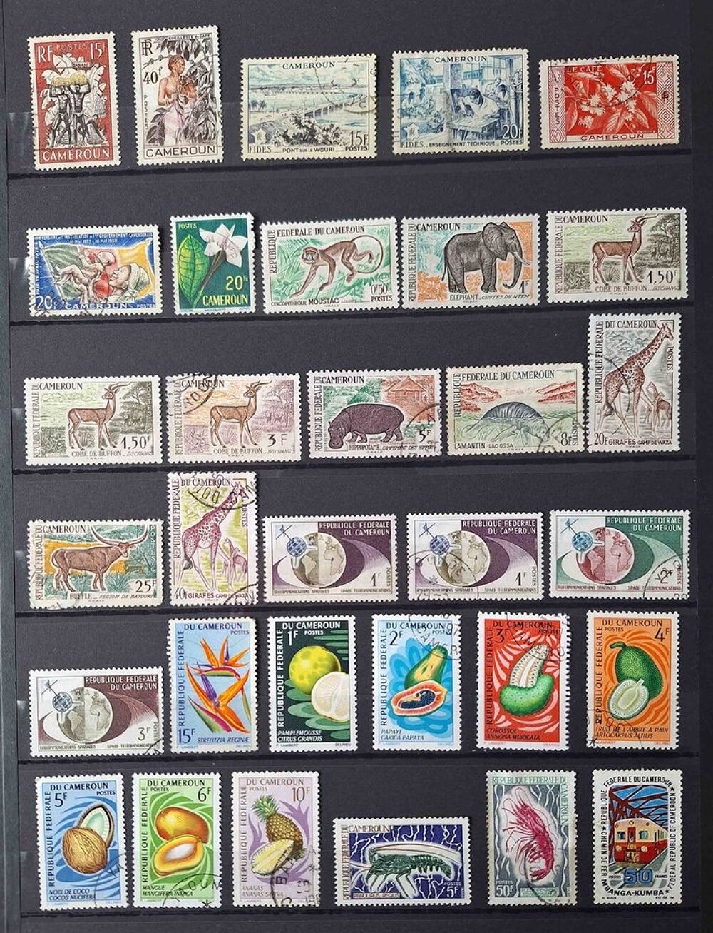 S&eacute;rie de timbres de collection du Cameroun 