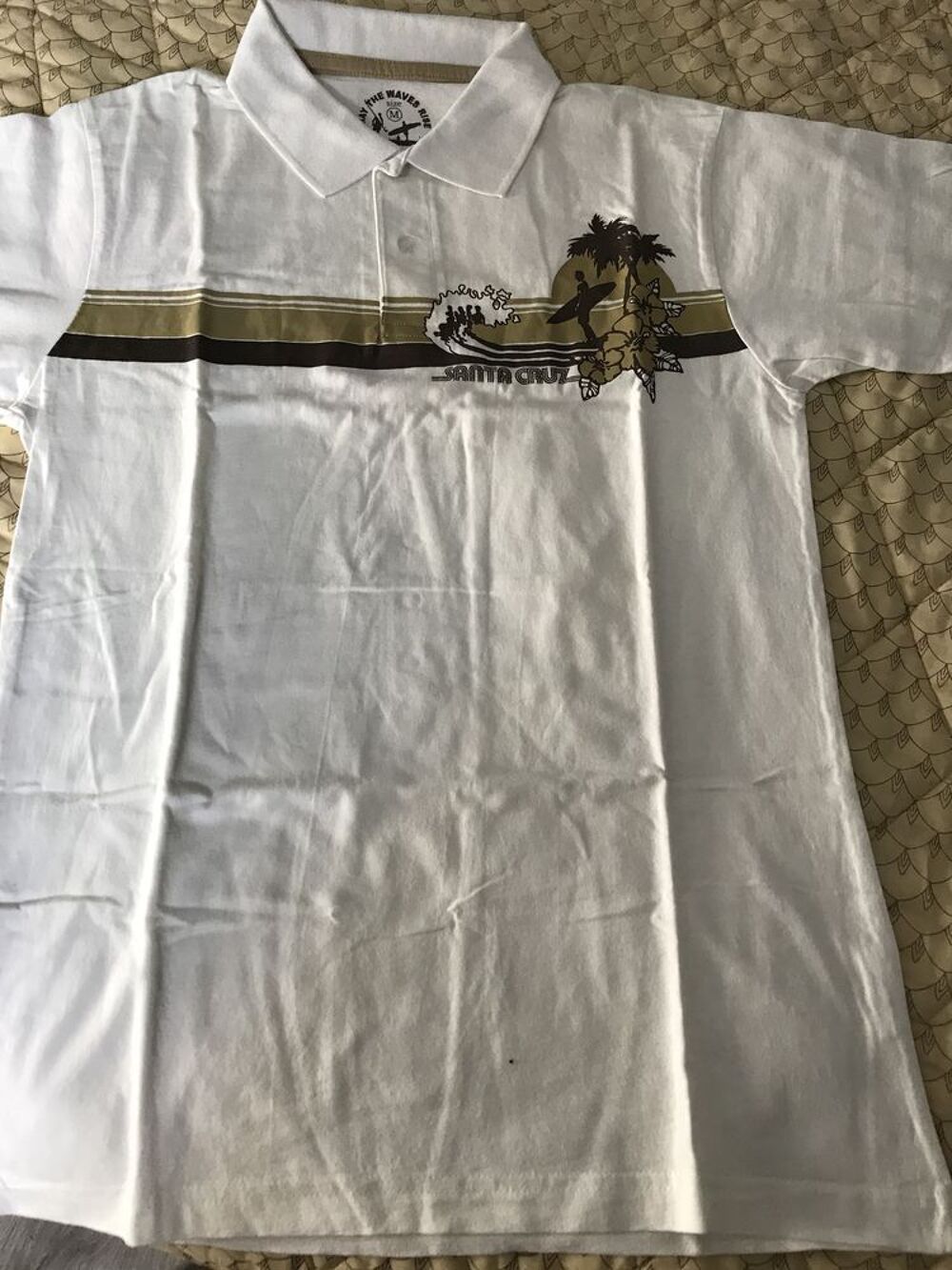 POLO BLANC dessins SURFEUR TAILLE M Vêtements