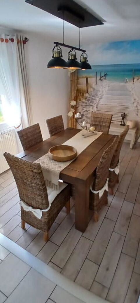 Table de salle � manger + 6 chaises en Rotin 650 Bellerive-sur-Allier (03)