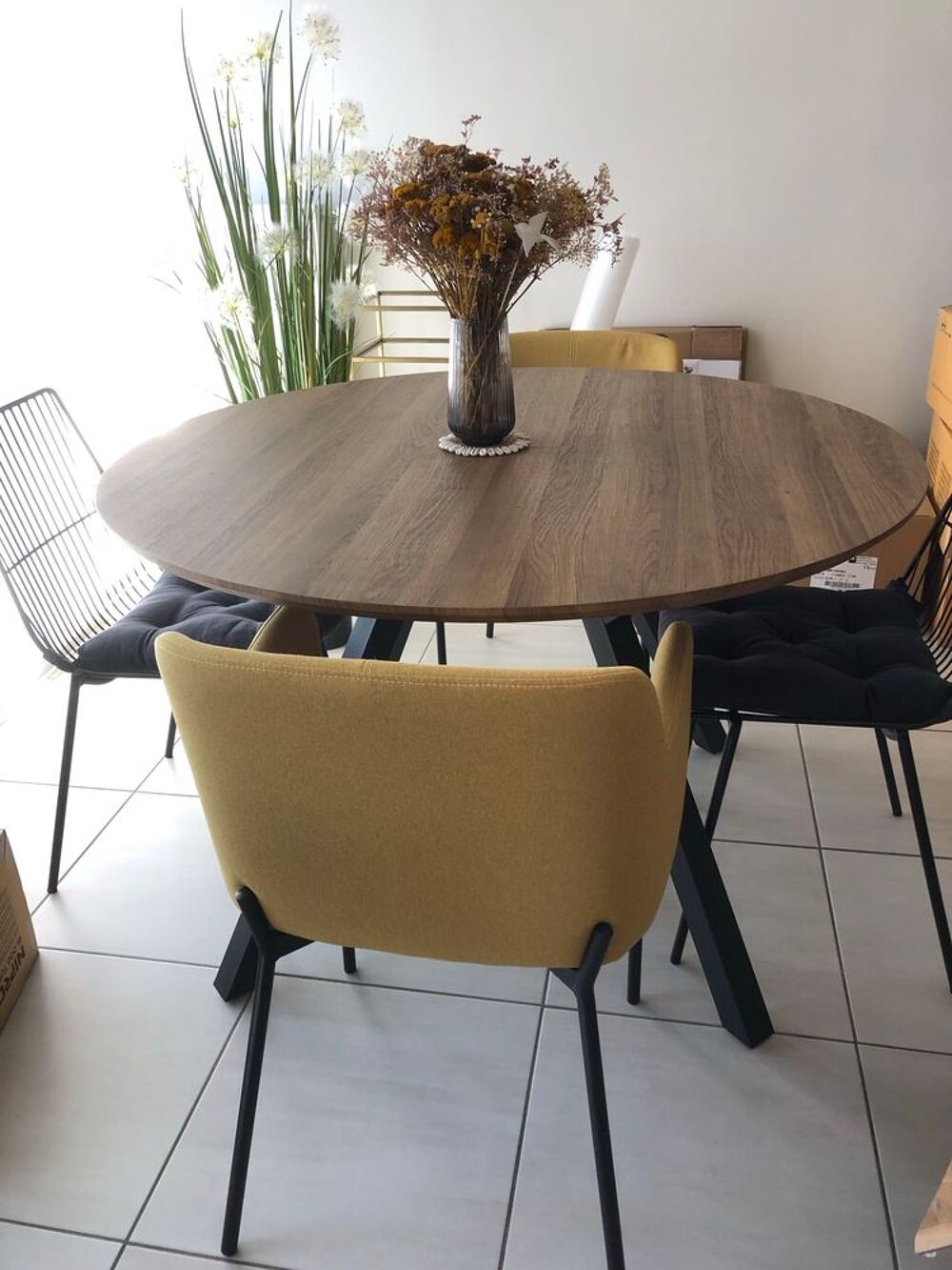 table ronde diam&egrave;tre 120 cm Meubles