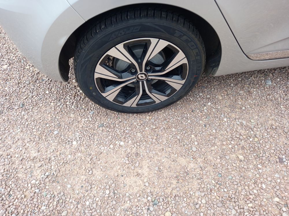 Clio V STE 1.6 E-TECH 145 EVOLUTION GPS 2 PLACES 52632 KMS 2023 occasion 88220 Urim&eacute;nil
