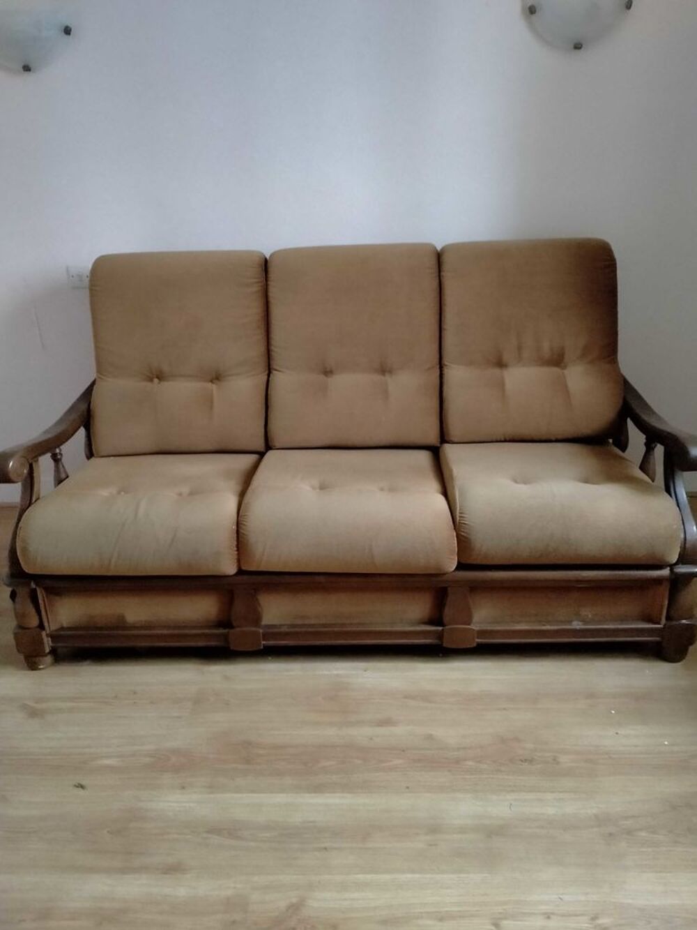 canape+convertible+ossature+bois+coussin+en+tissu Meubles