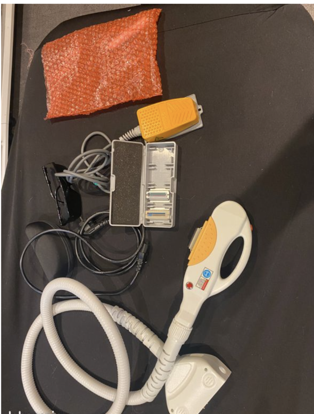Appareil d'&eacute;pilation et photo-rajeunissement professionnelle Electrom�nager