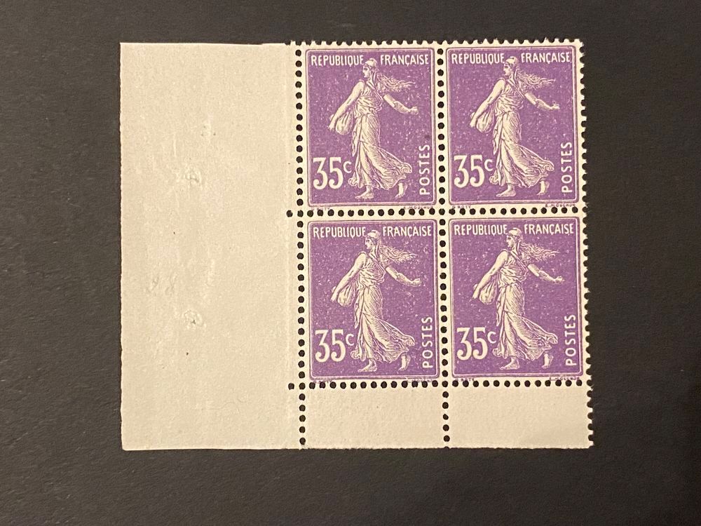 Timbre. Semeuse n&deg; 142 neuf en bloc de 4 coin de feuille. 
