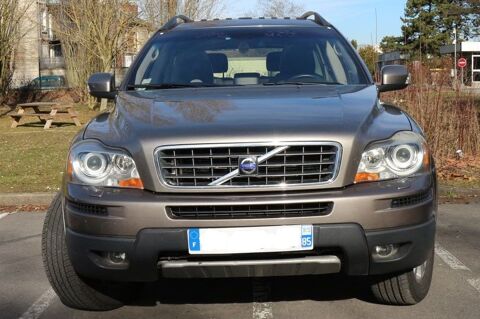 Volvo XC90 D5 AWD 185 Momentum 5pl 1966 occasion Montataire 60160