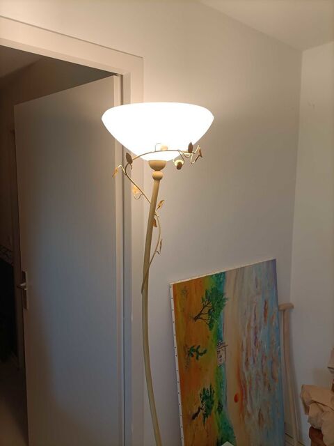 lampe allogènes deco 49 Saint-Julien-en-Genevois (74)