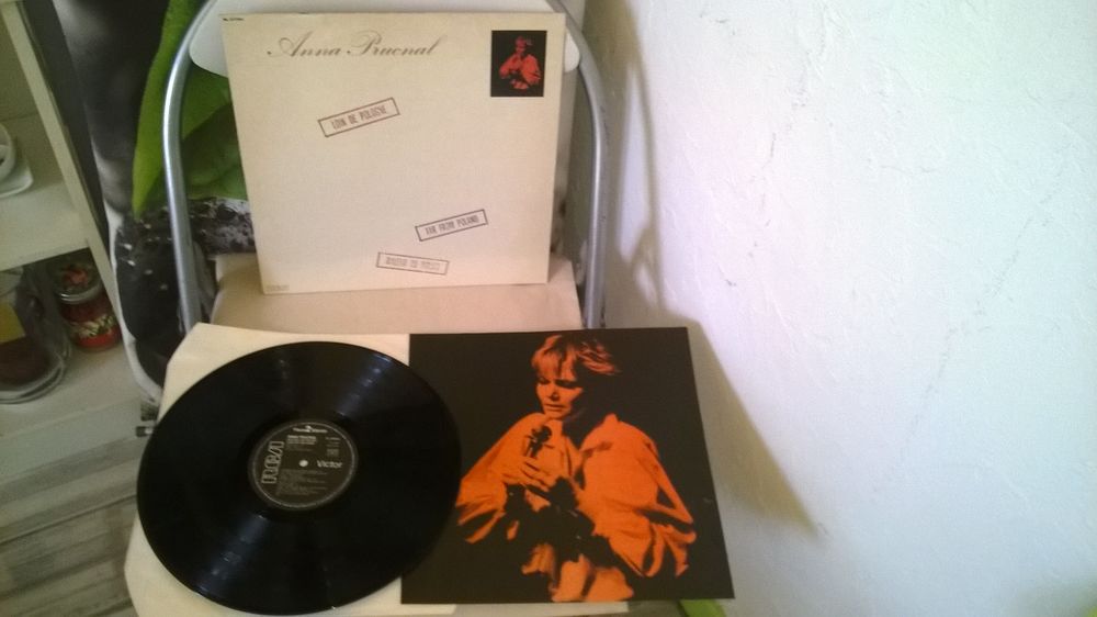 Vinyle ANNA PRUCNAL
Loin de Pologne
1983
Excellent etat
CD et vinyles