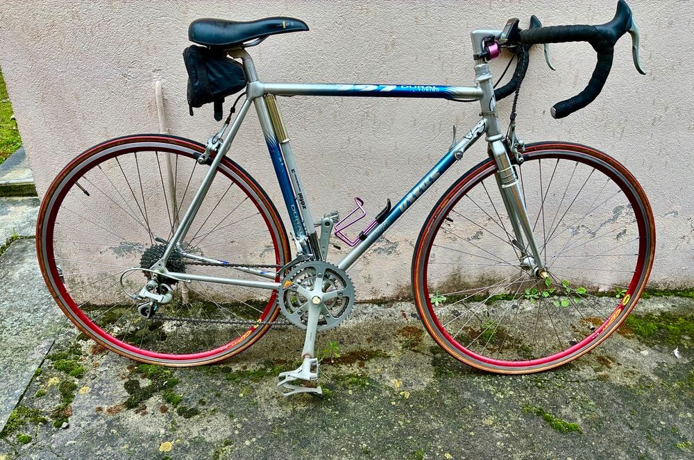 Lot de 6 V&eacute;los VTT, Course, Cadre + 1 Fourche Vélos