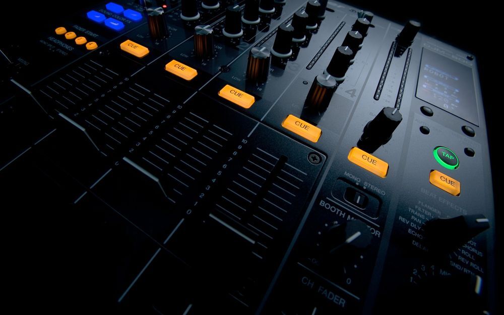 table DJM 800 Pioneer Audio et hifi