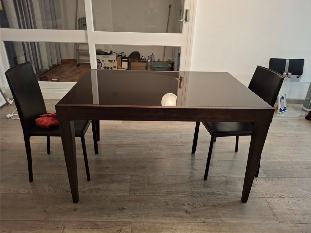Table extensible de tr&egrave;s bonne qualit&eacute; Meubles