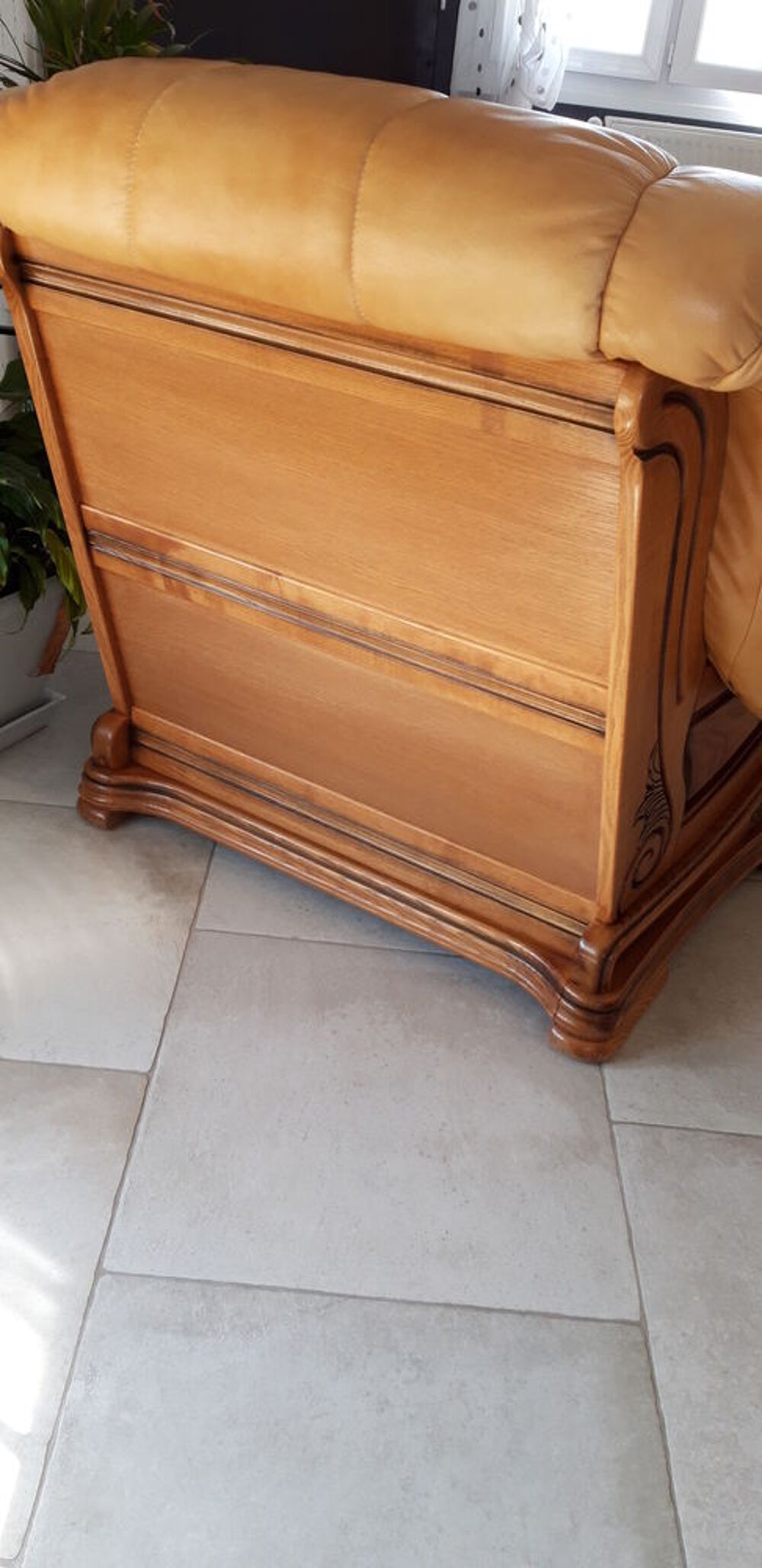 Canap&eacute; Cuir 3 places et 2 fauteuils Meubles