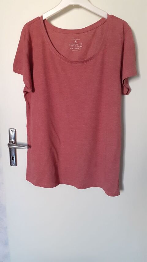 Tee-shirt femme taille L (42/44 EUR) 4 Grisolles (82)