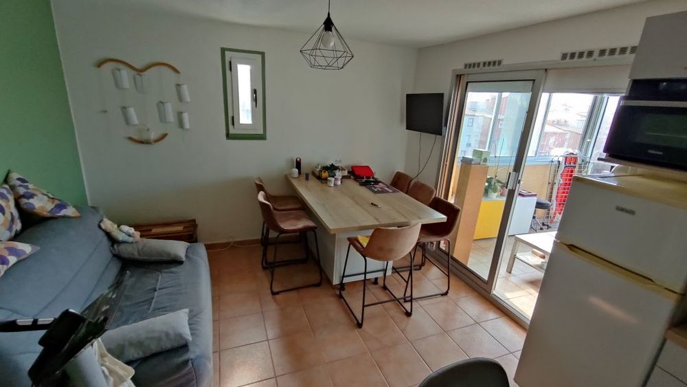 Vente Appartement Le titre de votre annonceLE CAP D'AGDE: Appartement avec vue dégagée, résidence avec piscine et tennis sur l'île des pêcheurs: STUDIO + LOGGIA. Le cap d agde