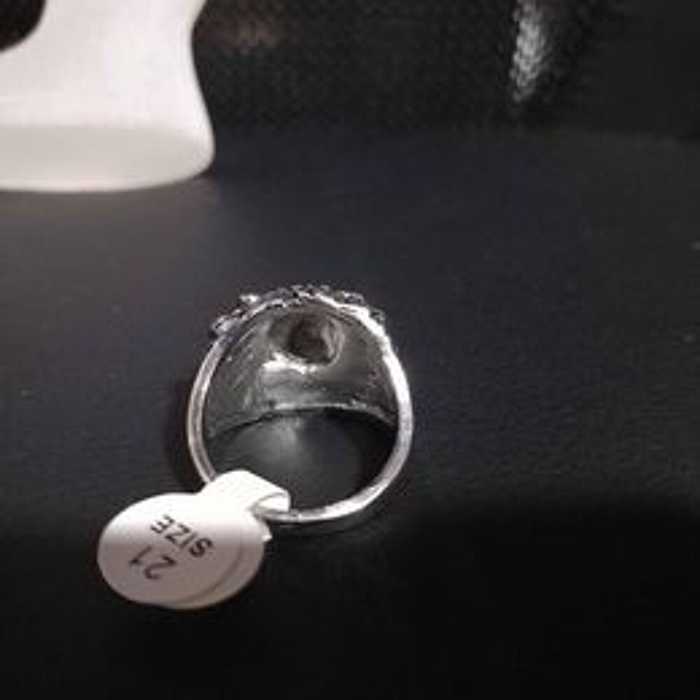Bague avec t&ecirc;te de lion Bijoux et montres