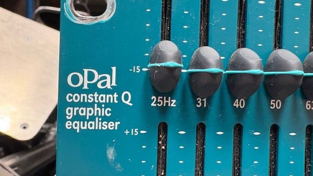 Equaliseur BSS OPAL FCS966 2x31 bandes Audio et hifi