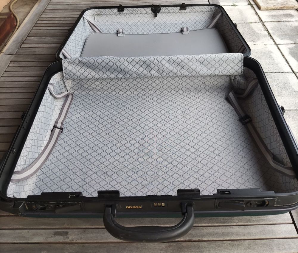 Valise rigide 70x50x25 bon &eacute;tat Maroquinerie