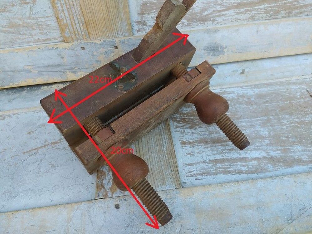Ancien Rabot &agrave; Bois Bouvet &agrave; Approfondir R&eacute;glage &agrave; Vis
