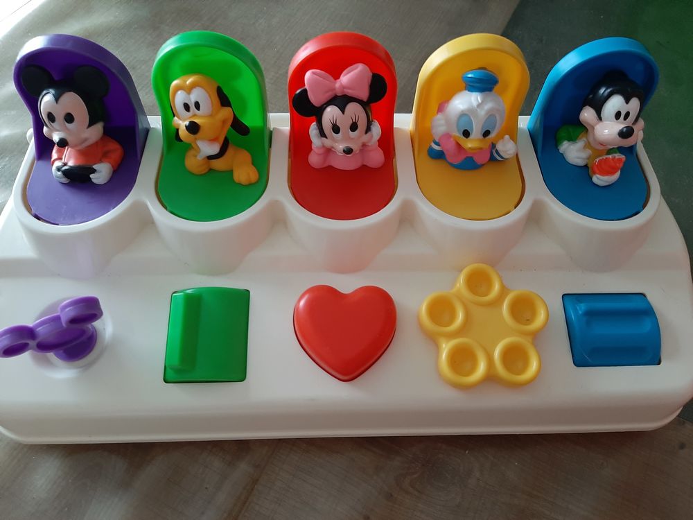 Jeux d'eveil mecanique DISNEY MATTEL- 10 € Jeux / jouets