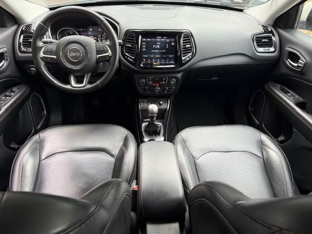 Compass 1.6 I MultiJet II 120 ch BVM6 Limited 2017 occasion 34690 Fabr&egrave;gues