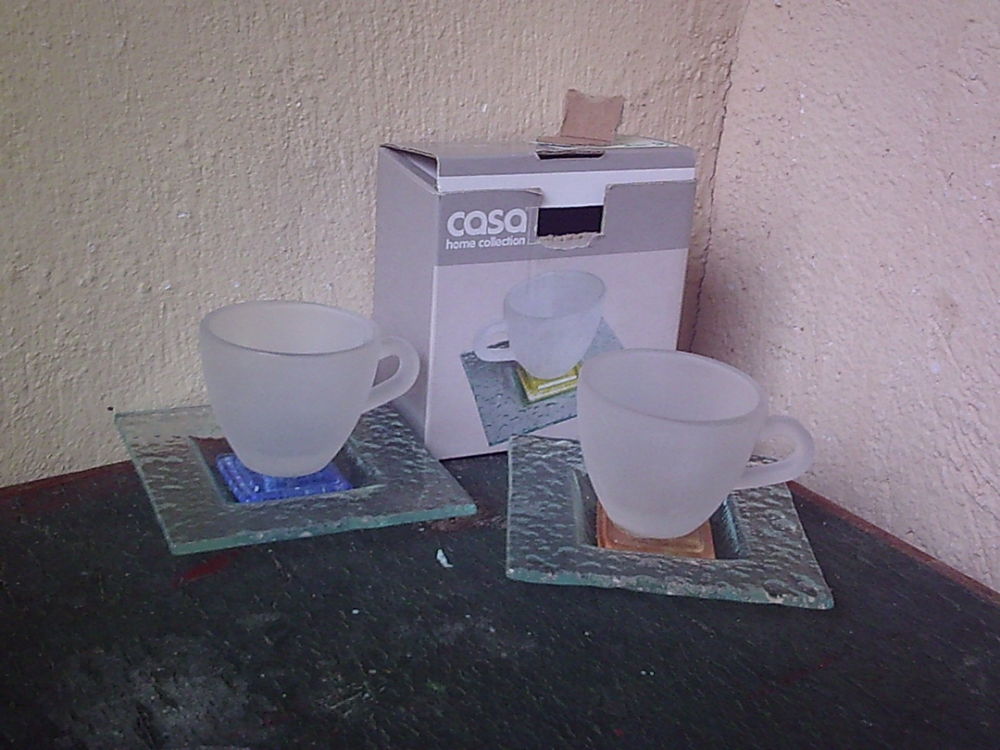 Petites Tasses et Tasses-Soucoupes ESPRESSO-Neuves Cuisine