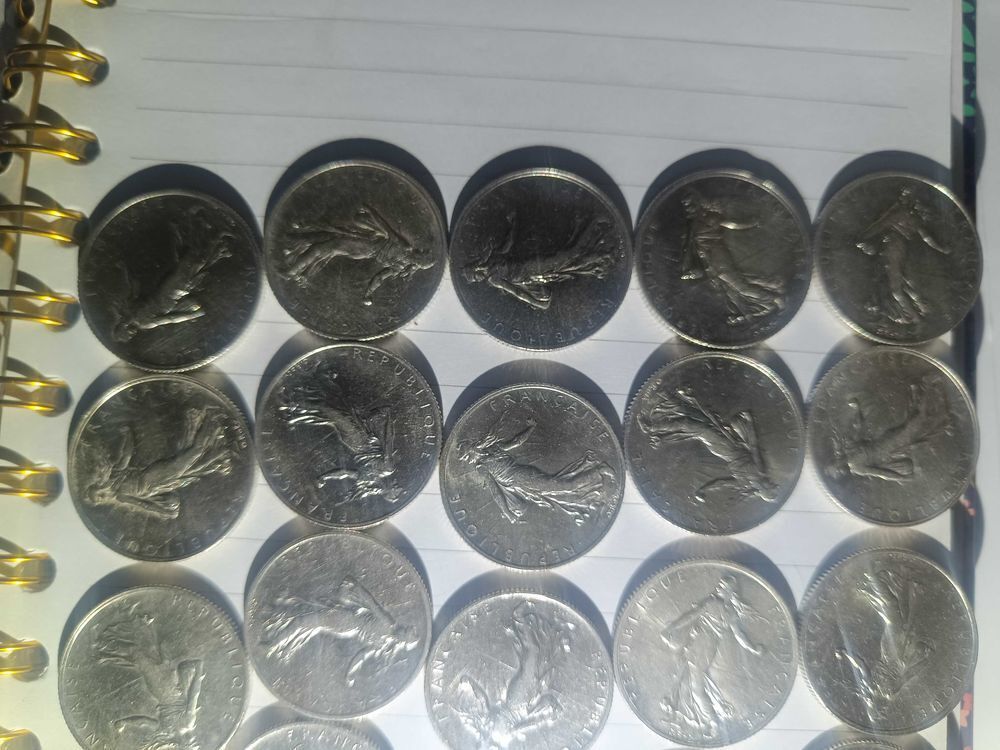 lot pi&egrave;ces francs en argent 