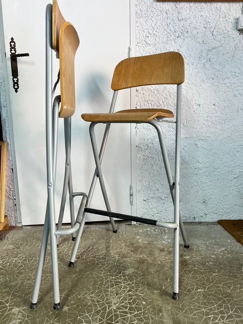 2 Chaises de bar, pliante 63 cm 45 Hyres (83)