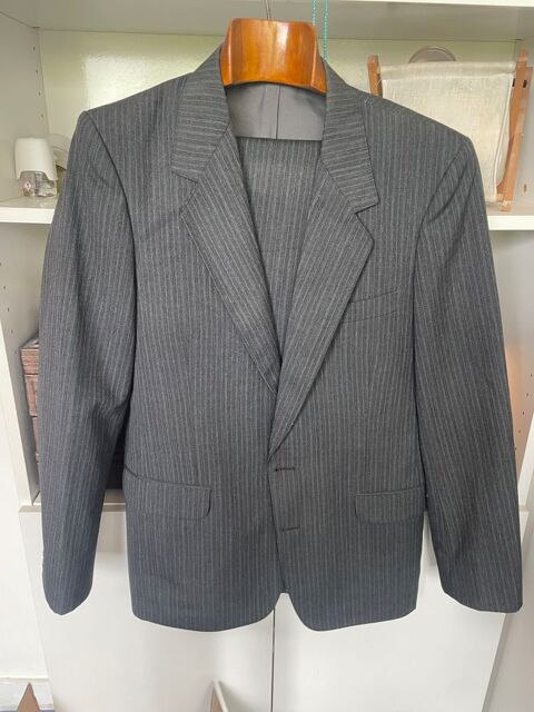 costume deux pièces Le Kremlin-Bicêtre (94)