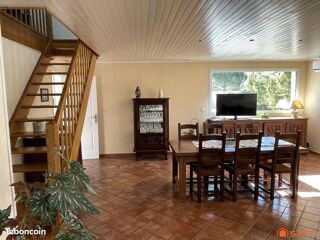  Maison  vendre 6 pices 138 m