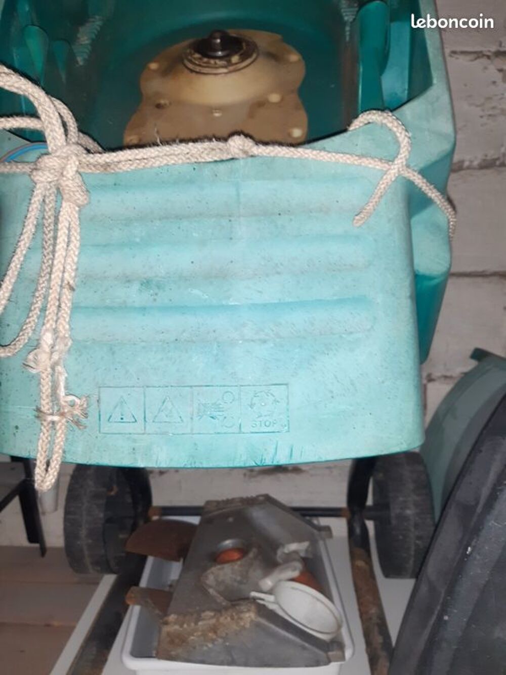 broyeur bosch v&eacute;g&eacute;taux Bricolage