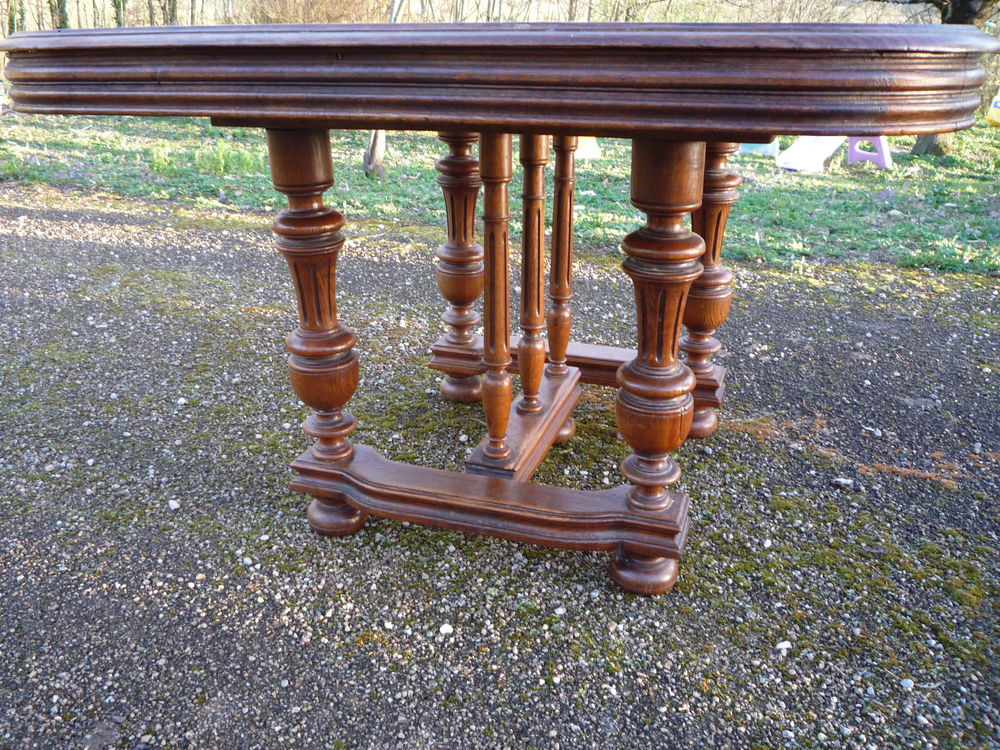 Table Henri II ch&ecirc;ne blond Meubles