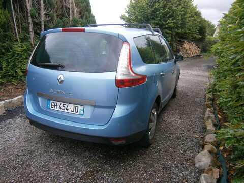 Renault grand scenic iii Grand Scénic III TCe 130 Bose Eur