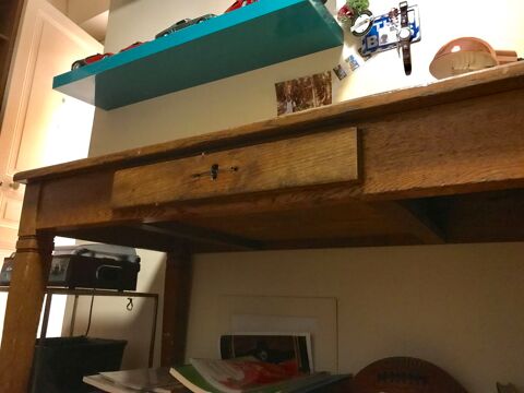 bureau en noyer annes 50 250 Paris 3 (75)