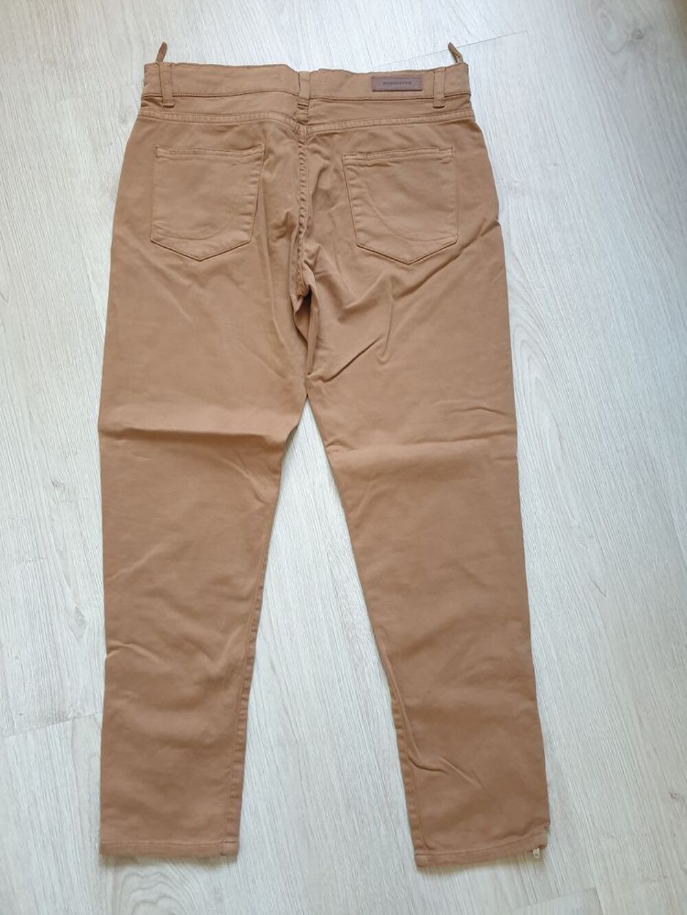 Pantalon Jean Biscote marron clair taille 40 Vtements