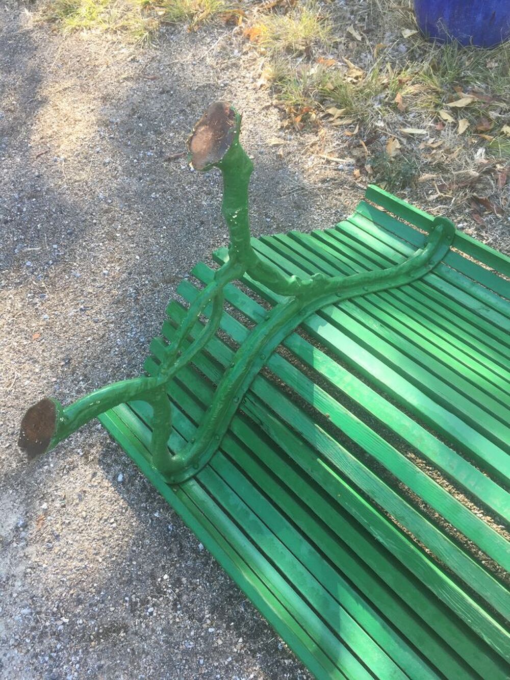 Banc de jardin pieds en fonte branche d'arbre Décoration