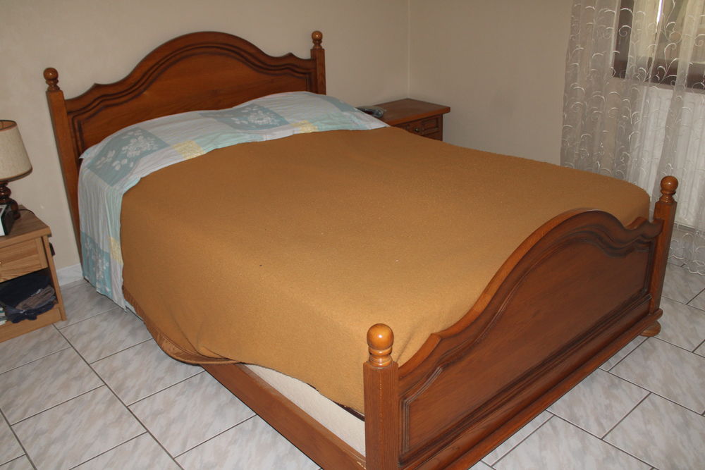 Lit double 2 personnes 140 x190 Meubles