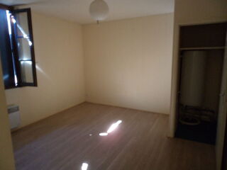  Appartement à louer 2 pièces 49 m²