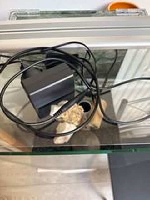  Aquarium cube  